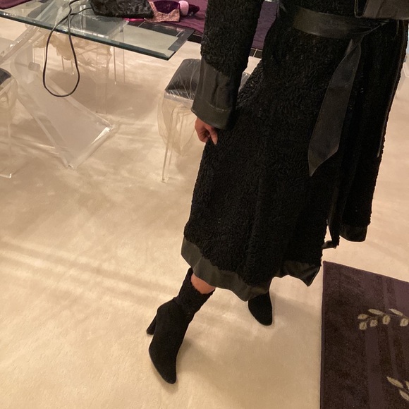 Hummel Vintage Persian Lamb Coat - Picture 3 of 16